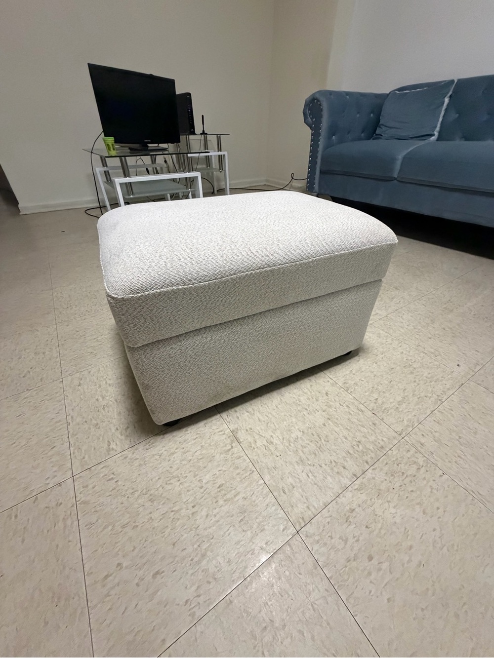 Storage Ottoman Pouf in Light Gray - Unbranded